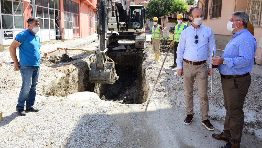 Üç Mahallenin Yağmursuyu Sorunu Çözülüyor