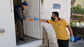 Oğuzlar’da Aşure Dağıtıldı