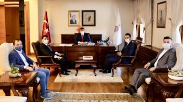 Deva Partisi Vali Çiftçi İle Tanıştı