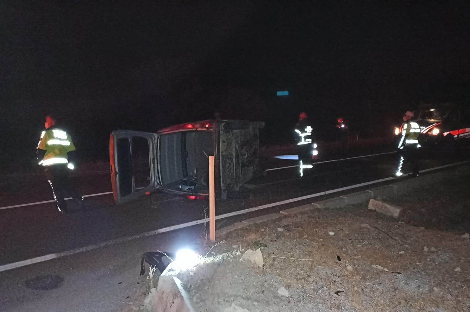 Kontrolden Çıkan Araç Takla Attı