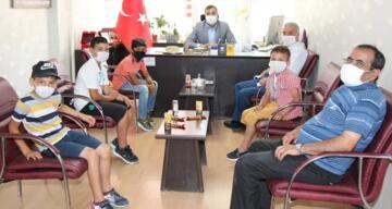 Çocuklar İstedi, Şahiner Yaptırdı