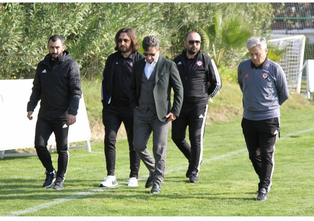 Fatih Özcan Kampı Ziyaret Etti