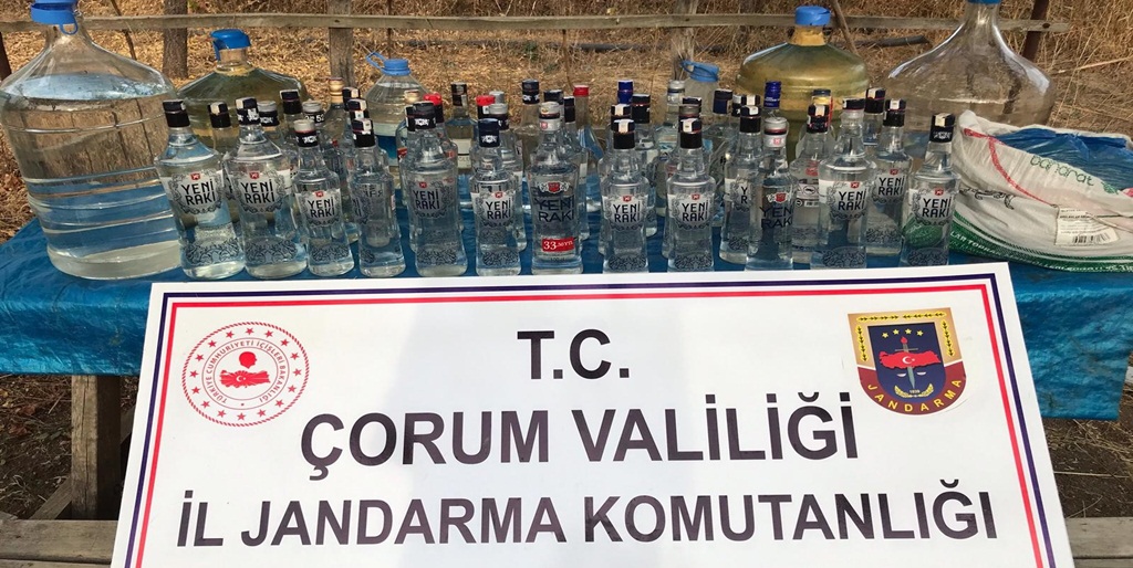 Çorum’da Kaçak İçki Ele Geçirildi