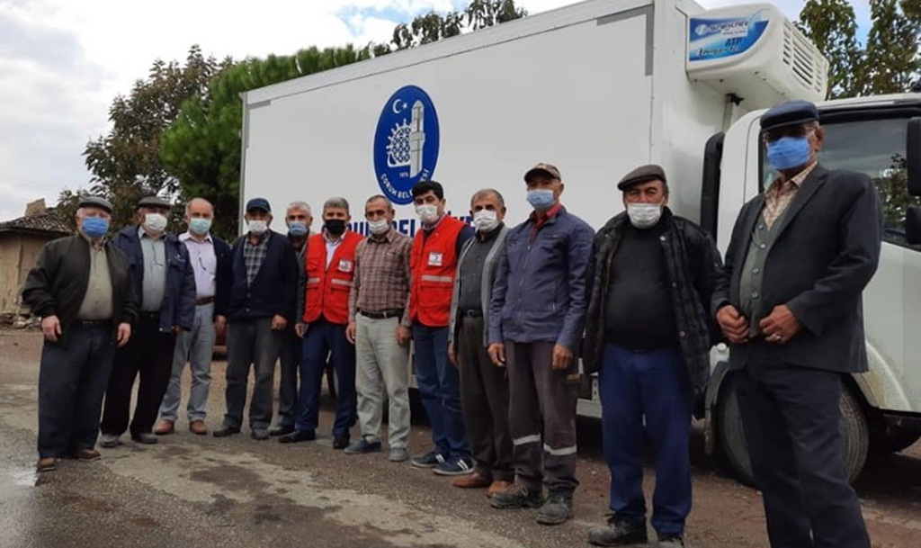 Kumbaba Köyü’nden İzmir’e Yardım