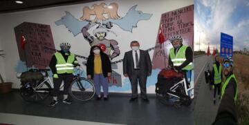 Atatürk’ün İzlerini Bisikletle Takip Ediyorlar