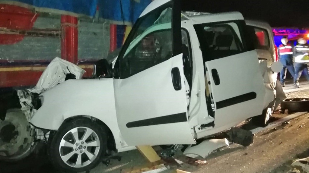 Çorum’da Zincirleme Trafik Kazası: 1 Ölü, 3 Yaralı