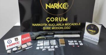 Narkotimlerden Zehir Tacirlerine Operasyon