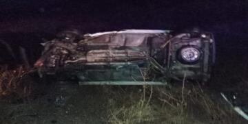 Otomobil İle Ticari Araç Çarpıştı: 3 Yaralı