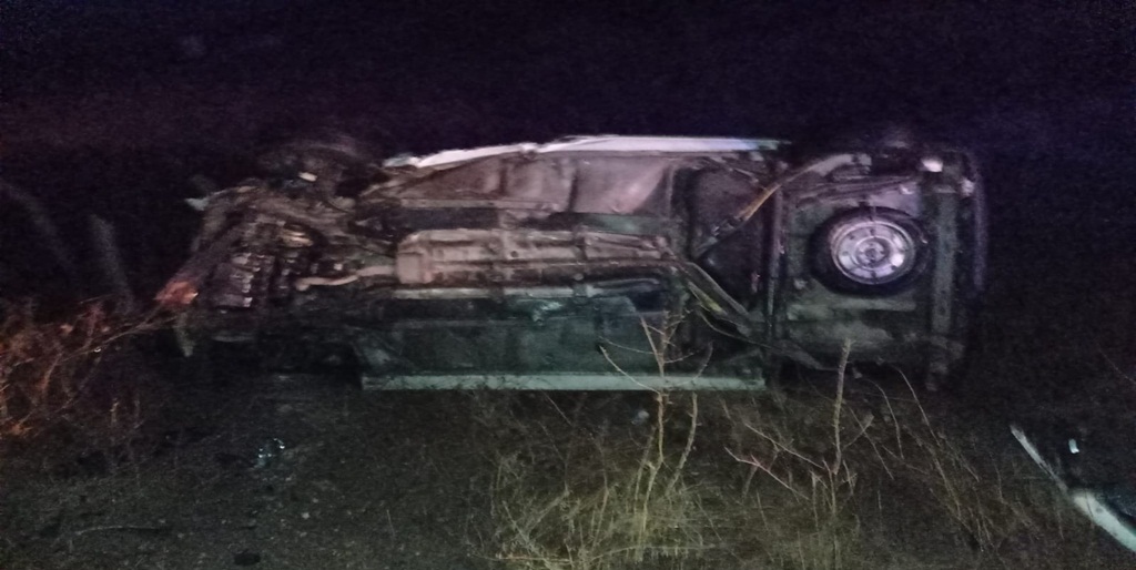 Otomobil İle Ticari Araç Çarpıştı: 3 Yaralı