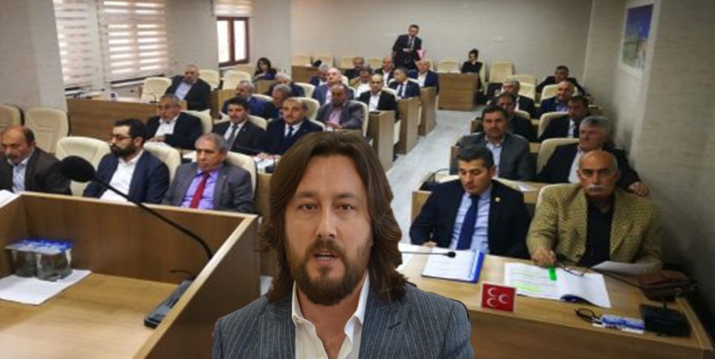 Özcan, O Konuşmaya Tepki Gösterdi