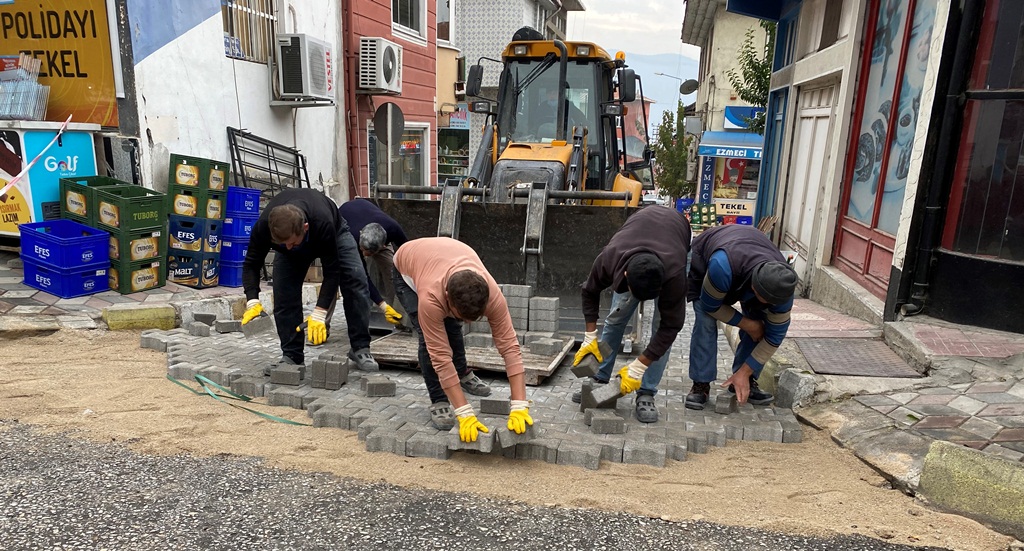 Çarşı Esnafından Başkan Şen’e Teşekkür