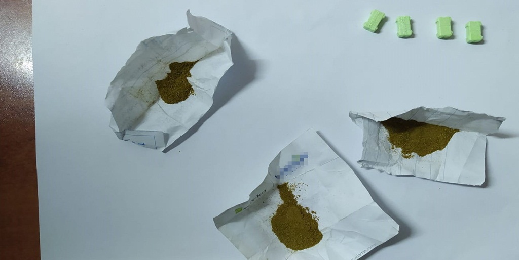 Uyuşturucu İle Yakalandılar