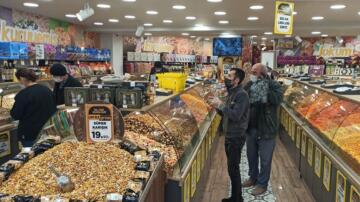 Çekirdek Çitlemeye Devam Ediyoruz