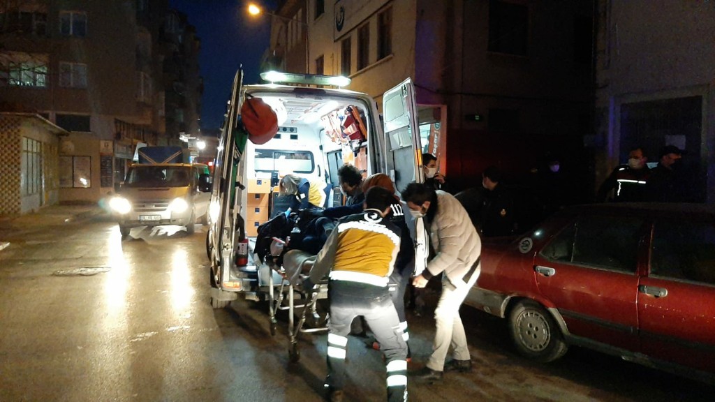 Çorum’da Yaşlı Adamı Bıçakladılar