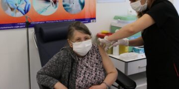 65 Yaş Üstüne Covid-19 Aşılaması Başladı