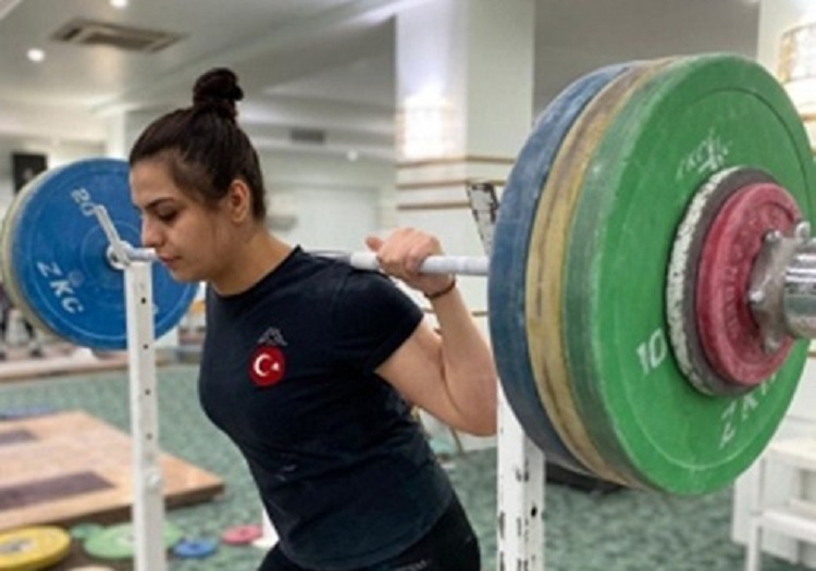 Bayan Herkül Çorum’da Kamp Yapıyor