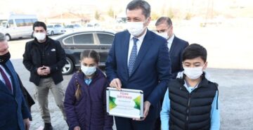 Bakan, Çorum’da Aşılama Sürecini Başlatıyor