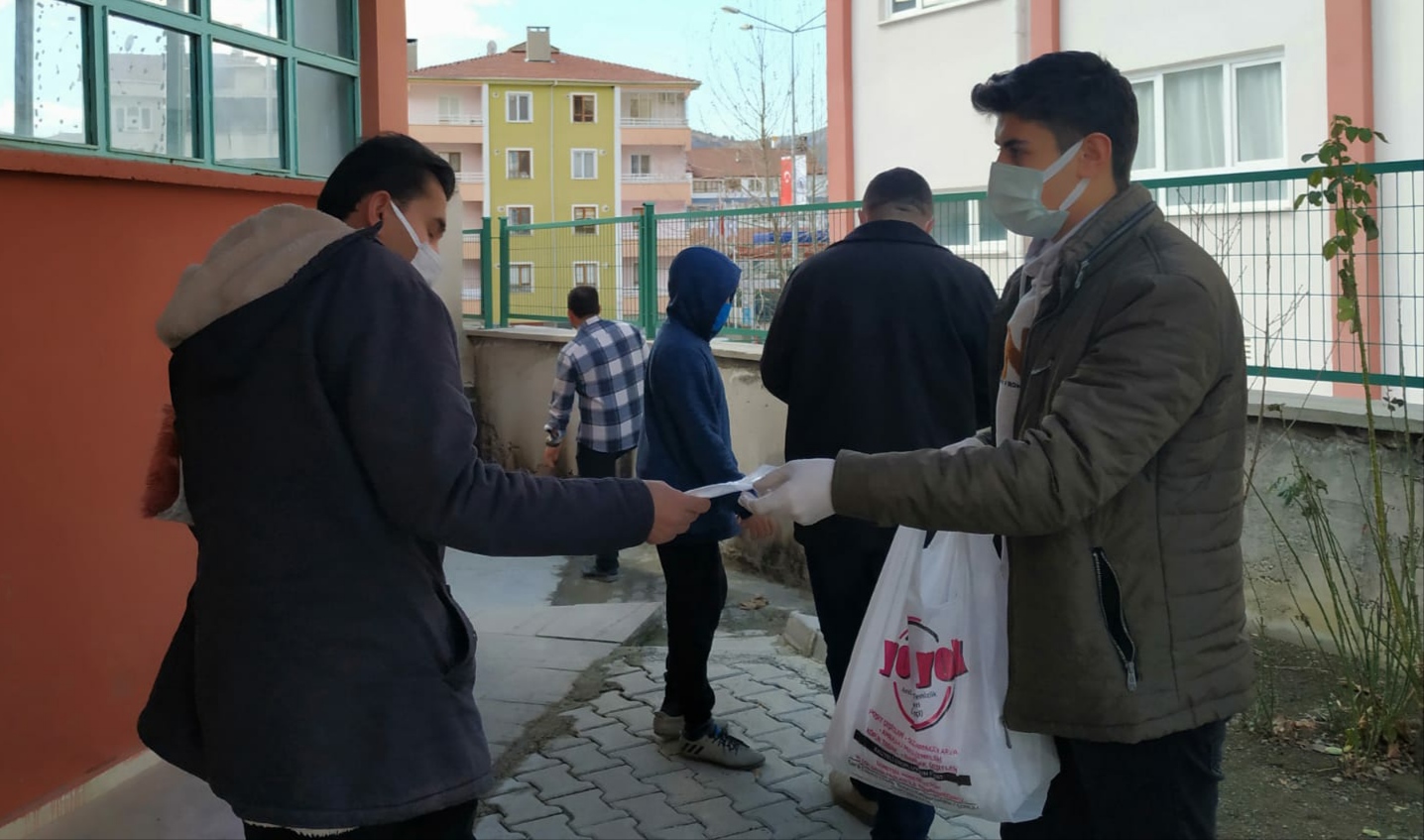 İskilip TÜGVA’dan Takdirlik Hareket
