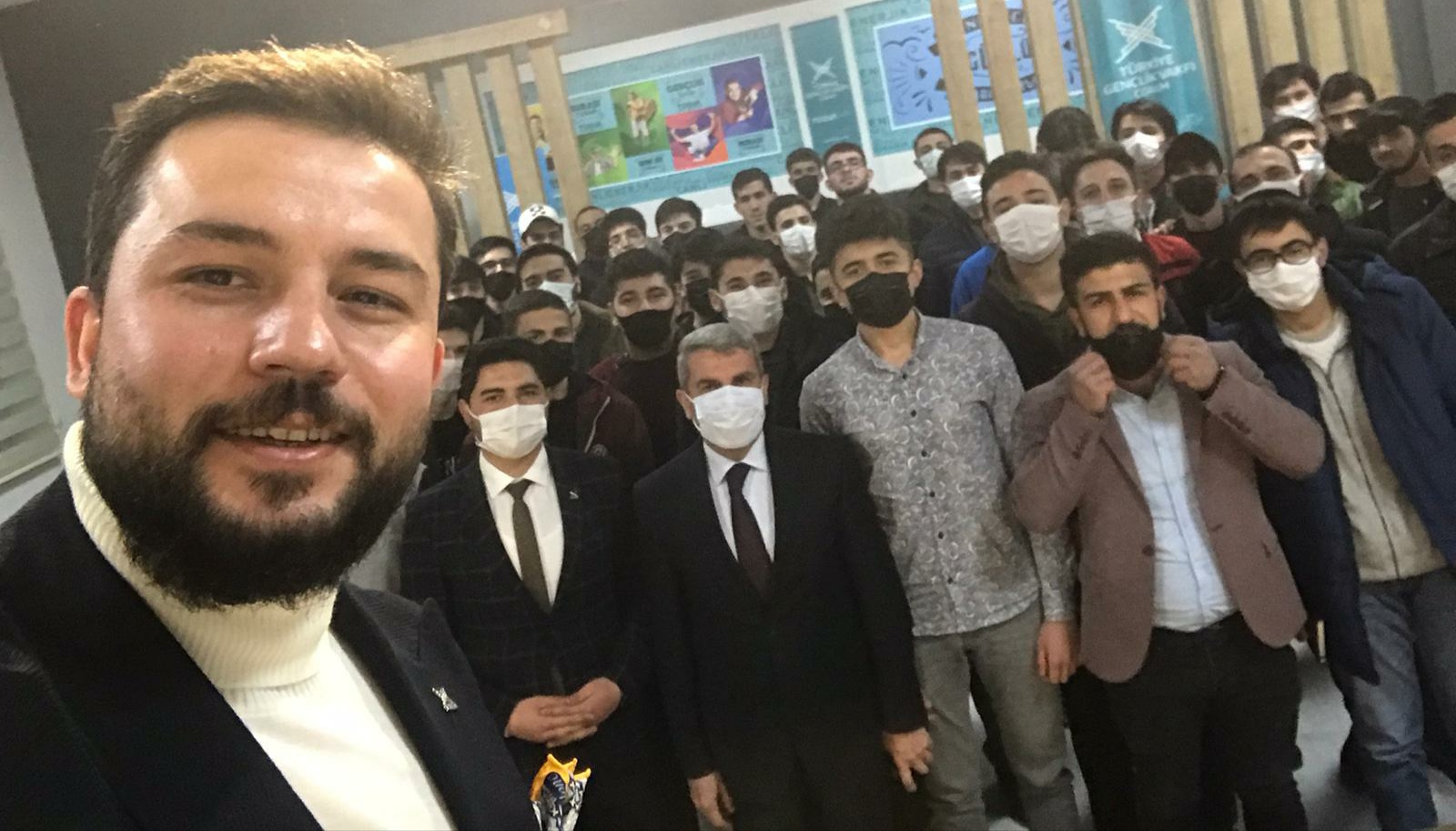 Milli Eğitim Müdürü Tügvalı Gençlere Tecrübelerini Aktardı