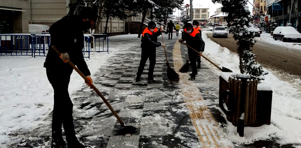 Sungurlu’da Kar Mesaisi
