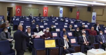 Belediye Meclisinde Gerginlik!