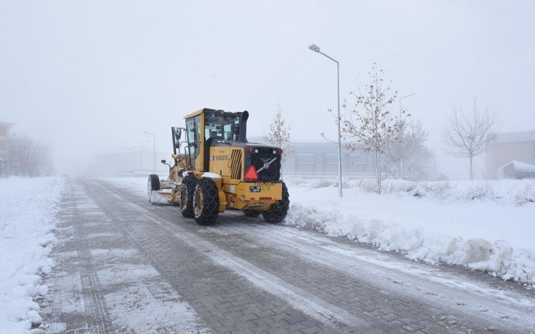 Çorum’da  20 Köy Yolu Ulaşıma  Kapandı