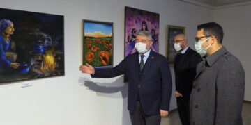 Kadın Ressamlar Sergide Buluştu