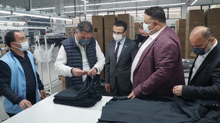 Kaya, Osmancık’ta Fabrikaları Gezdi