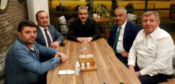 Karapıçak’dan, MHP’li Belediye Başkanlarına Övgü