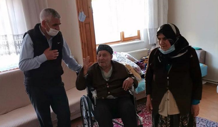 Ceylan, Sevindirmeye Devam Ediyor