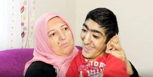 Özkan Hayat Mücadelesini Kaybetti