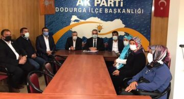 Ahlatcı, İlçe Teşkilatlarını Ziyaret Etti