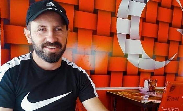 Genç Yaşta İntihar Etti