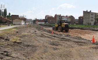 Belediye İki Yol Daha  Açıyor