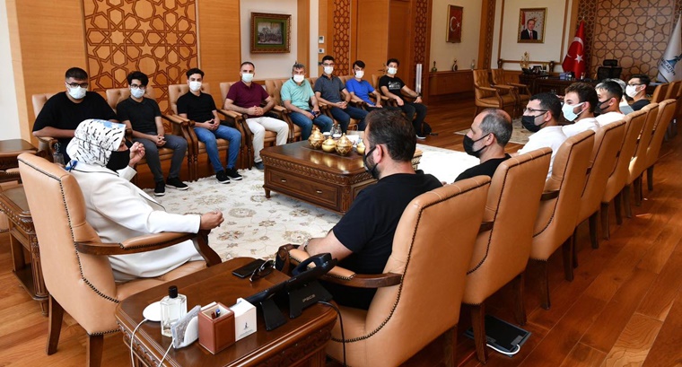 Döğücü, “Çorum’da Sevgiyi, İstanbul’da Mücadeleyi Öğrendim”