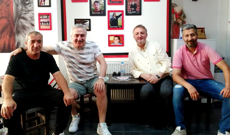 Salih Karahan Hasret Giderdi