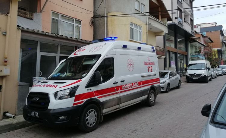 Yaşlı Adam Ölü Bulundu