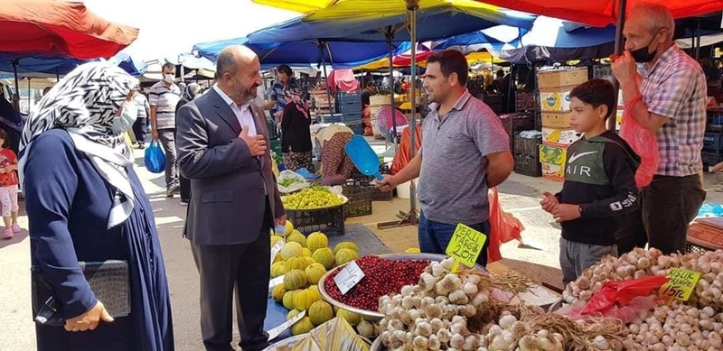 Kavuncu, Pazar Yerini Gezdi