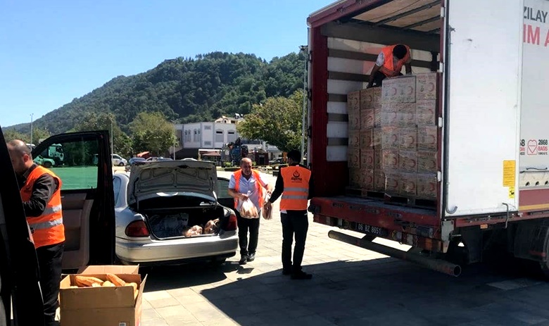 Alperen Ocakları’ndan Sel Bölgesine Yardım