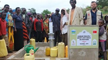 İHH On Bininci Su Kuyusunu Açtı