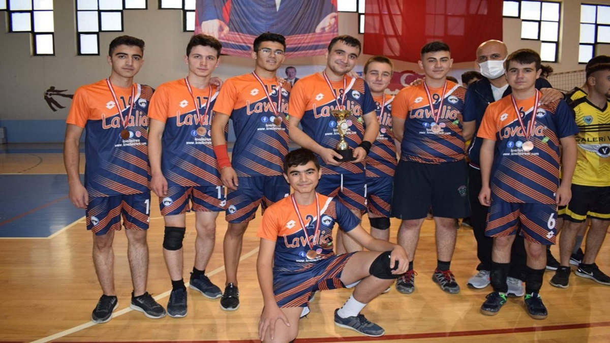 Cumhuriyet Kupası Voleybol Turnuvası Sona Erdi
