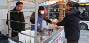 Sungurlu’da Ücretsiz Çorba İkramı Tekrar Başladı