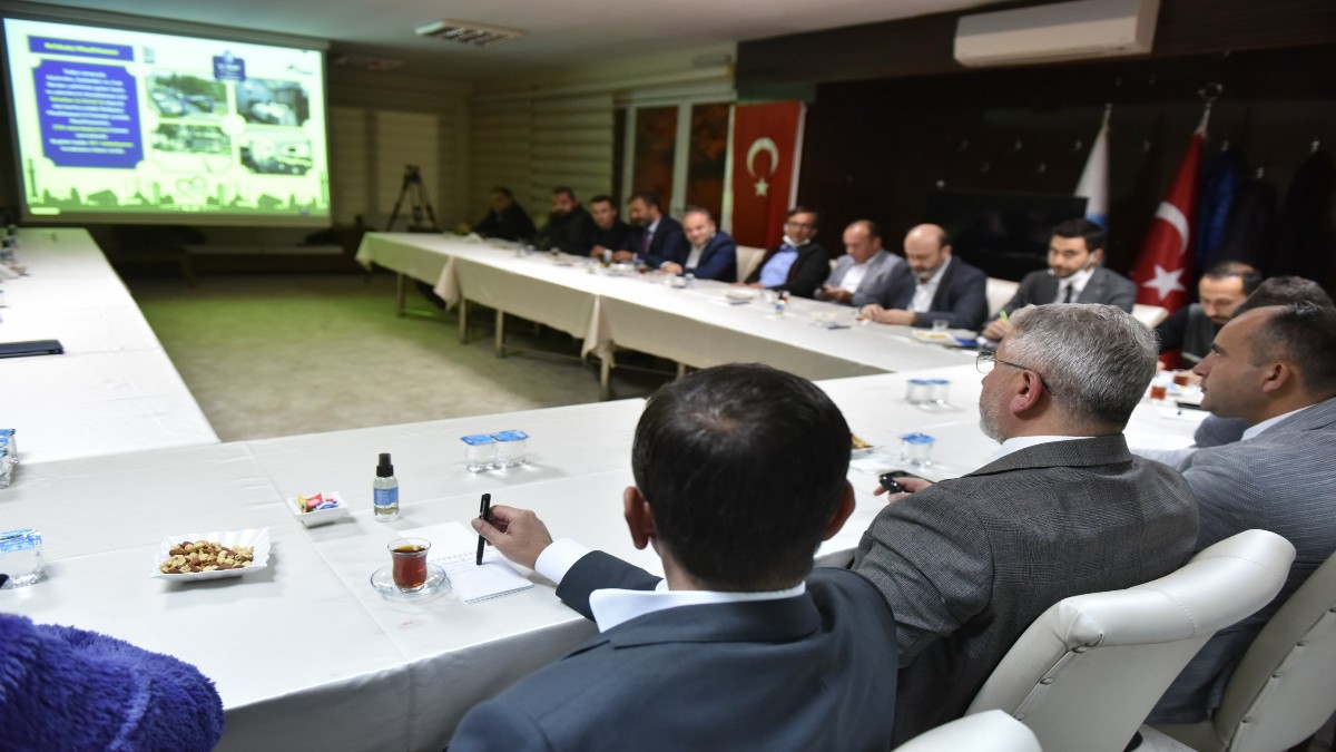 Aşgın, Bu Defa Belediye Meclis Üyelerine Anlattı