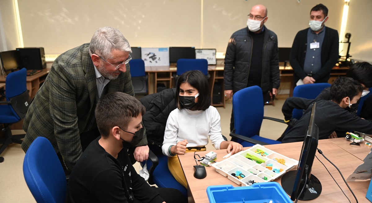 Belediye’den Robotik Kodlama Kursu