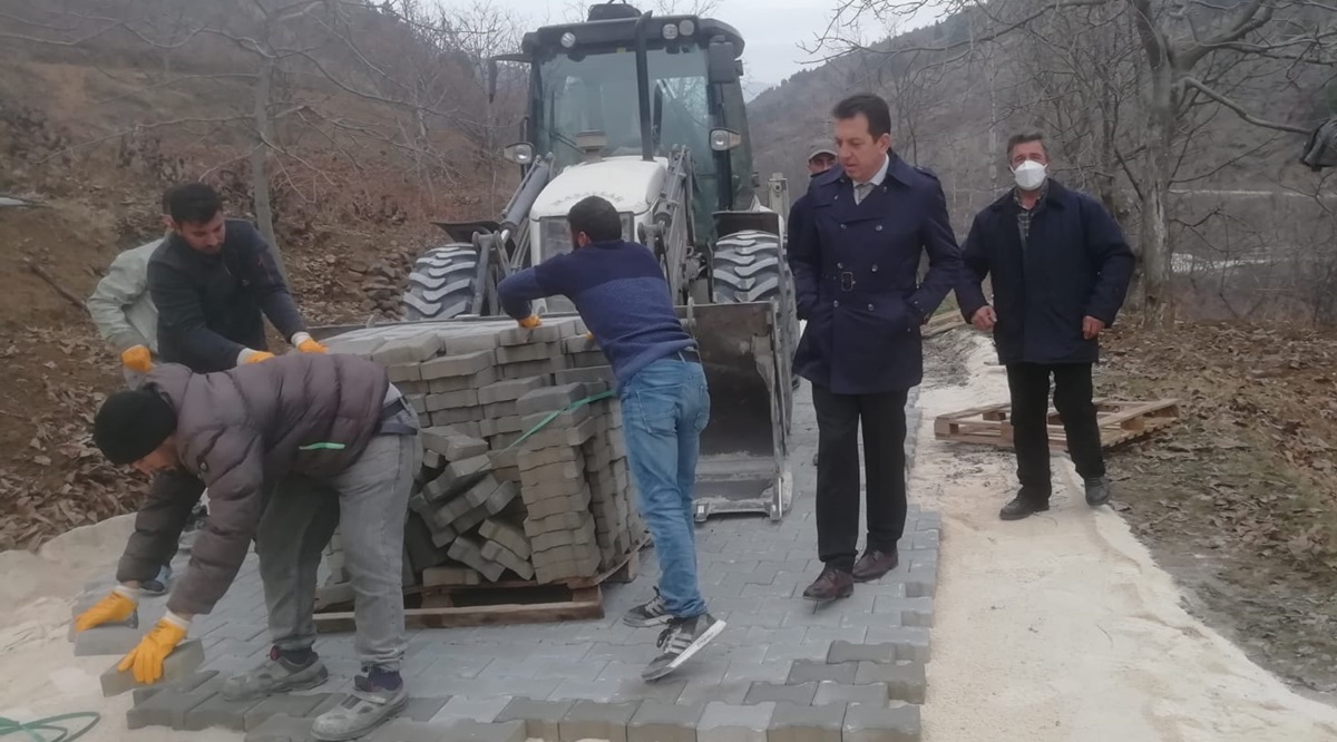 Oğuzlar’da Parke Çalışmaları İncelendi