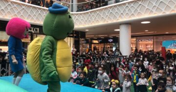 İbi, AHL Park AVM’de Çocuklarla Buluştu