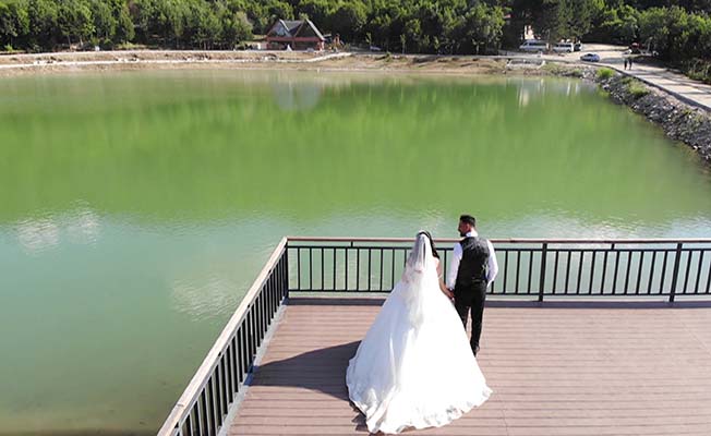 Gizli Cennet Gelin ve Damat Stüdyosu Oldu