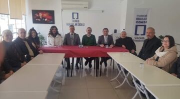 CHP’den Mimarlara Kutlama Ziyareti