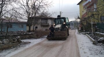 Oğuzlar Belediyesi’nden Yoğun Kar Mesaisi