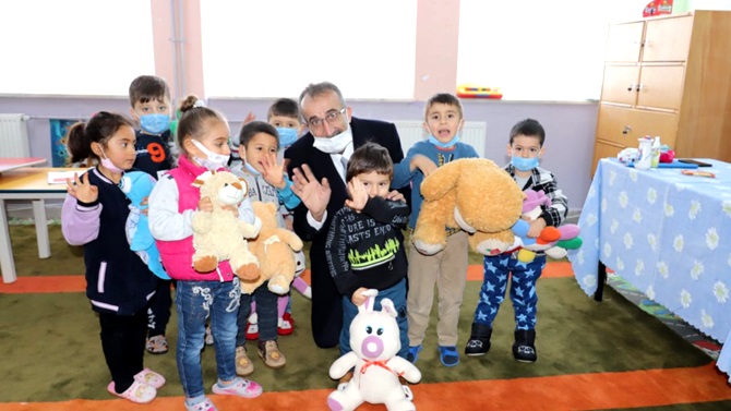 Köy Okullarında Ana Sınıfı Açılıyor